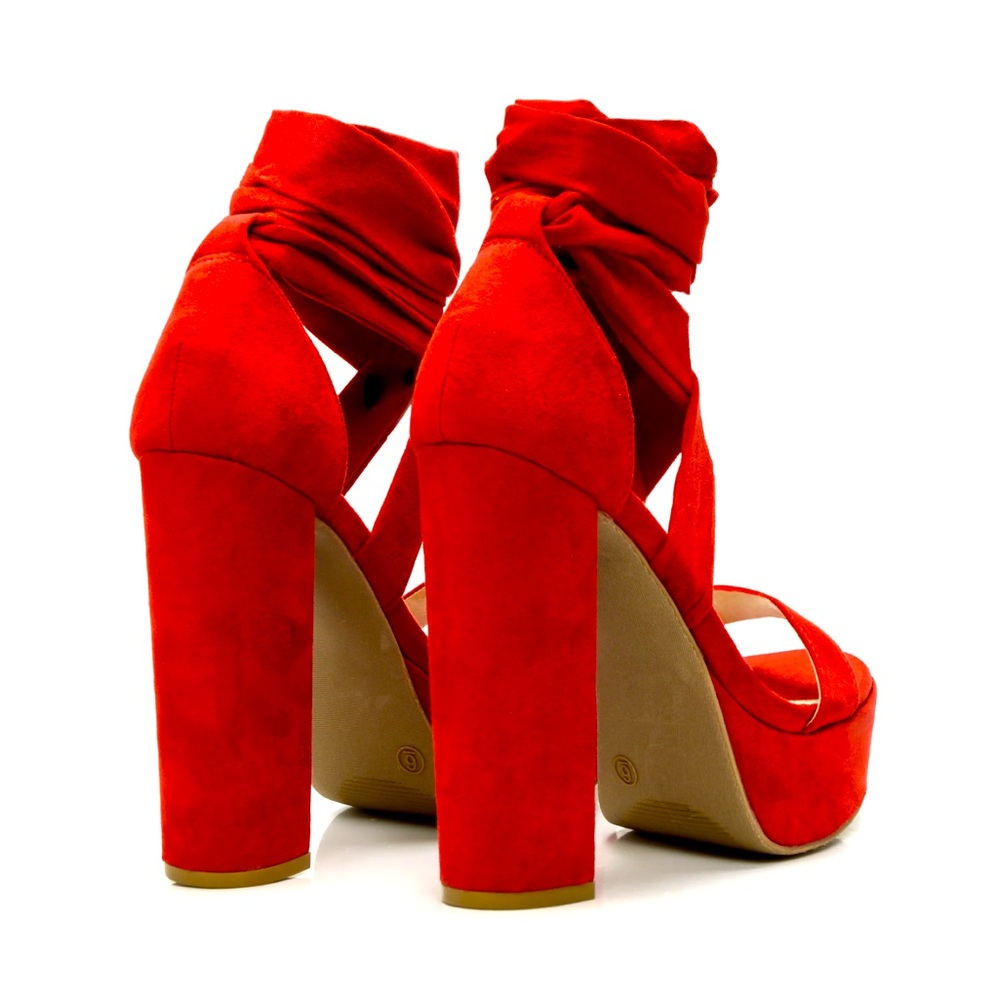 Plot Twist Heel - image 7